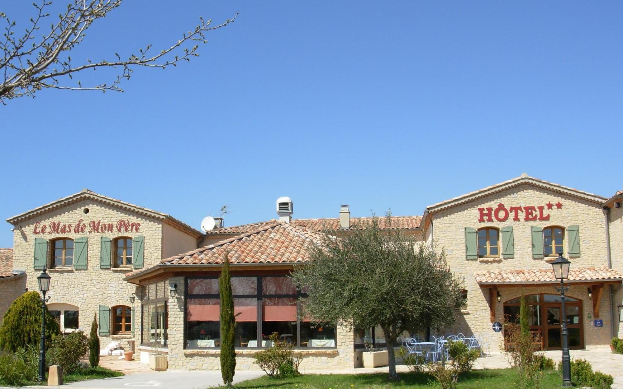 Logis Hotel Restaurant Le Mas De Mon Pere Saint-Jean-le-Centenier エクステリア 写真